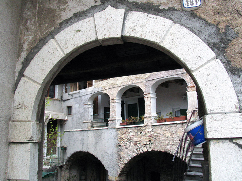 Domenica 5/4 Lago di Garda per orchidee (ex 29/3)